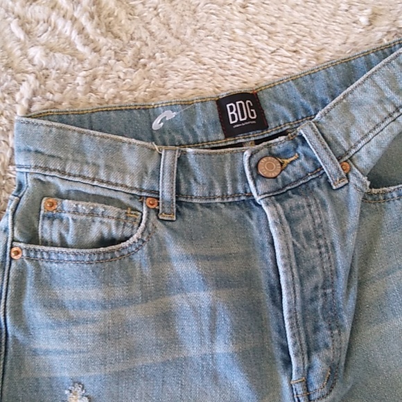 BDG Distressed Jeans - Picture 10 of 16